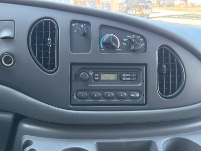 2004 Ford Econoline Commercial Cuta E-450 Super Duty 158" WB DRW