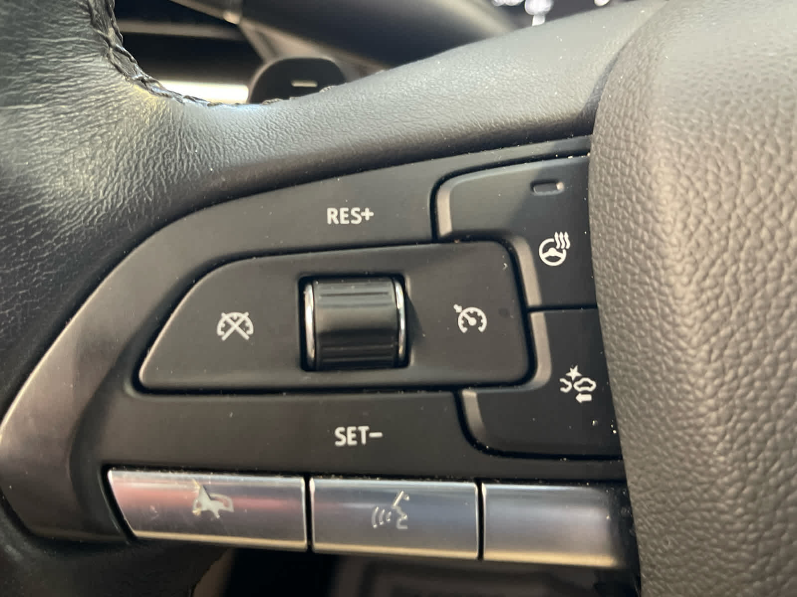 2023 Cadillac CT4 Luxury