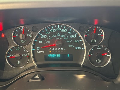 2023 Chevrolet Express Passenger 3500 1LS