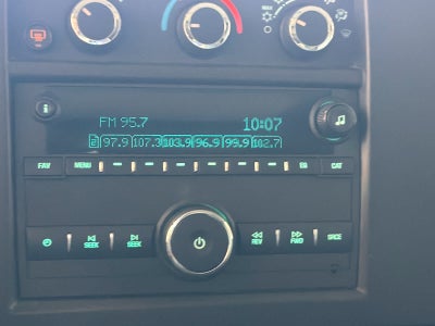 2023 Chevrolet Express Passenger 3500 1LS