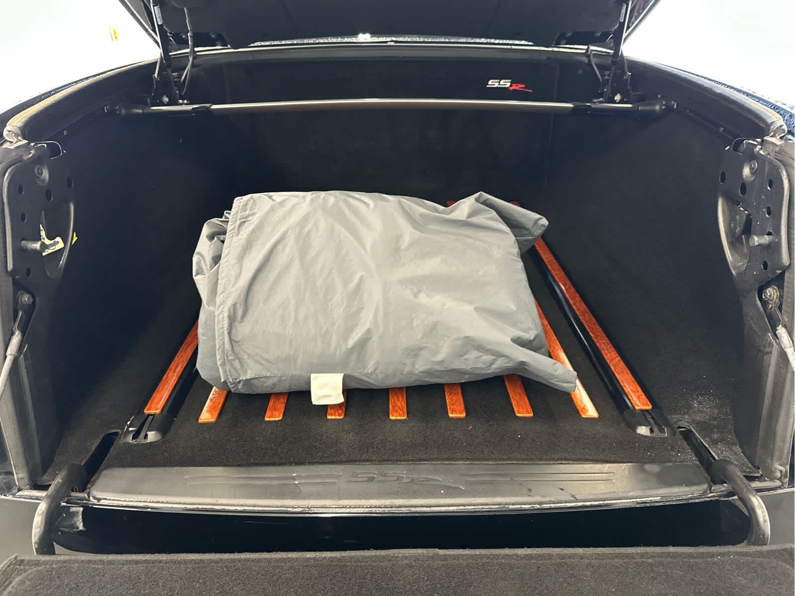 2004 Chevrolet SSR LS