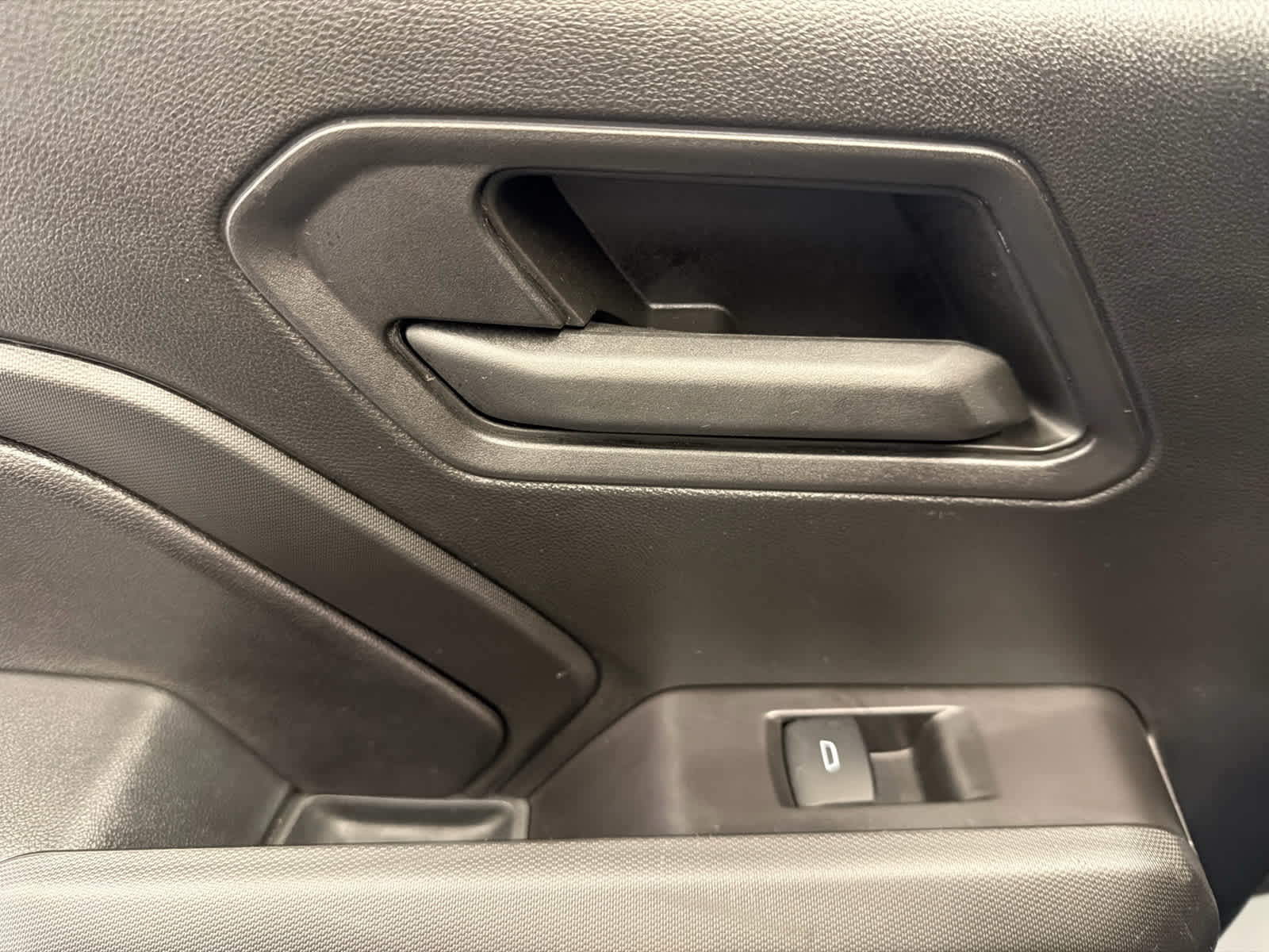 2024 Chevrolet Colorado WT