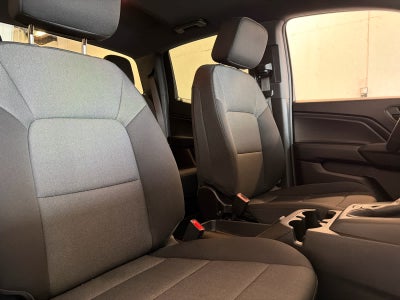 2024 Chevrolet Colorado WT