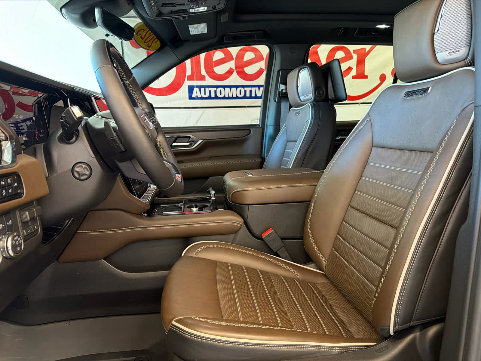 2025 GMC Yukon Denali Ultimate