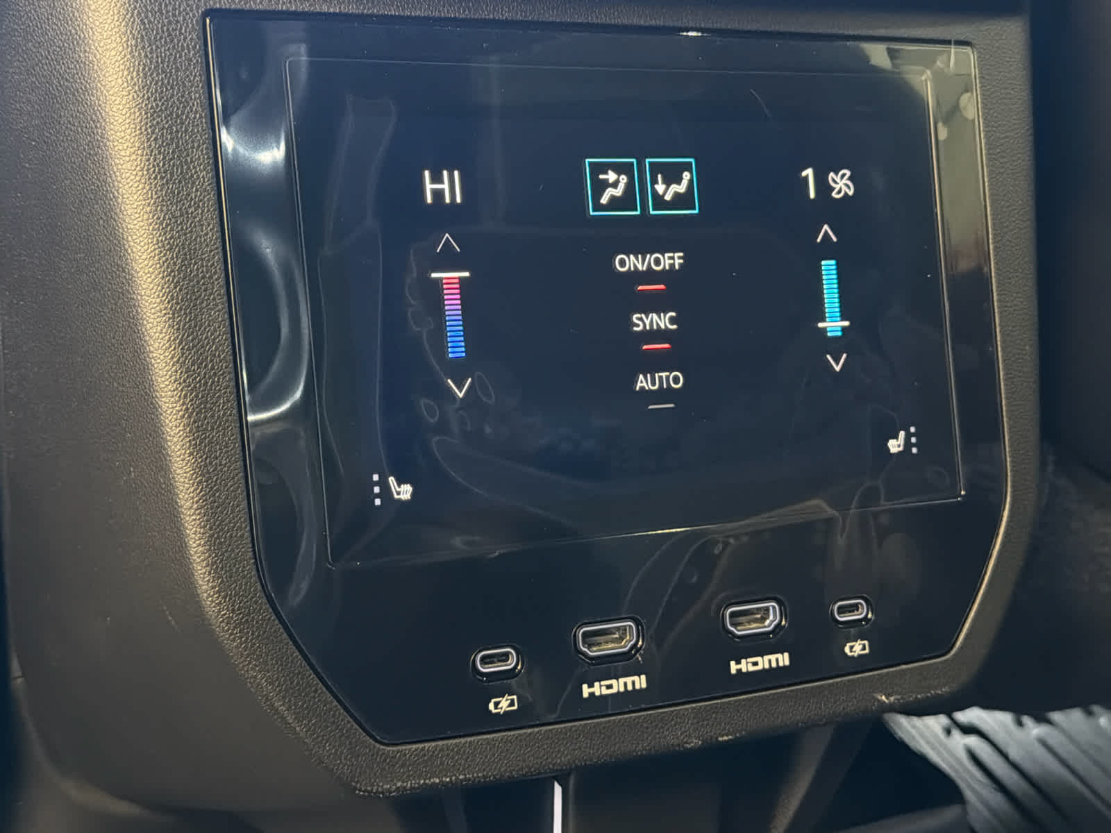 2025 GMC Yukon Denali Ultimate