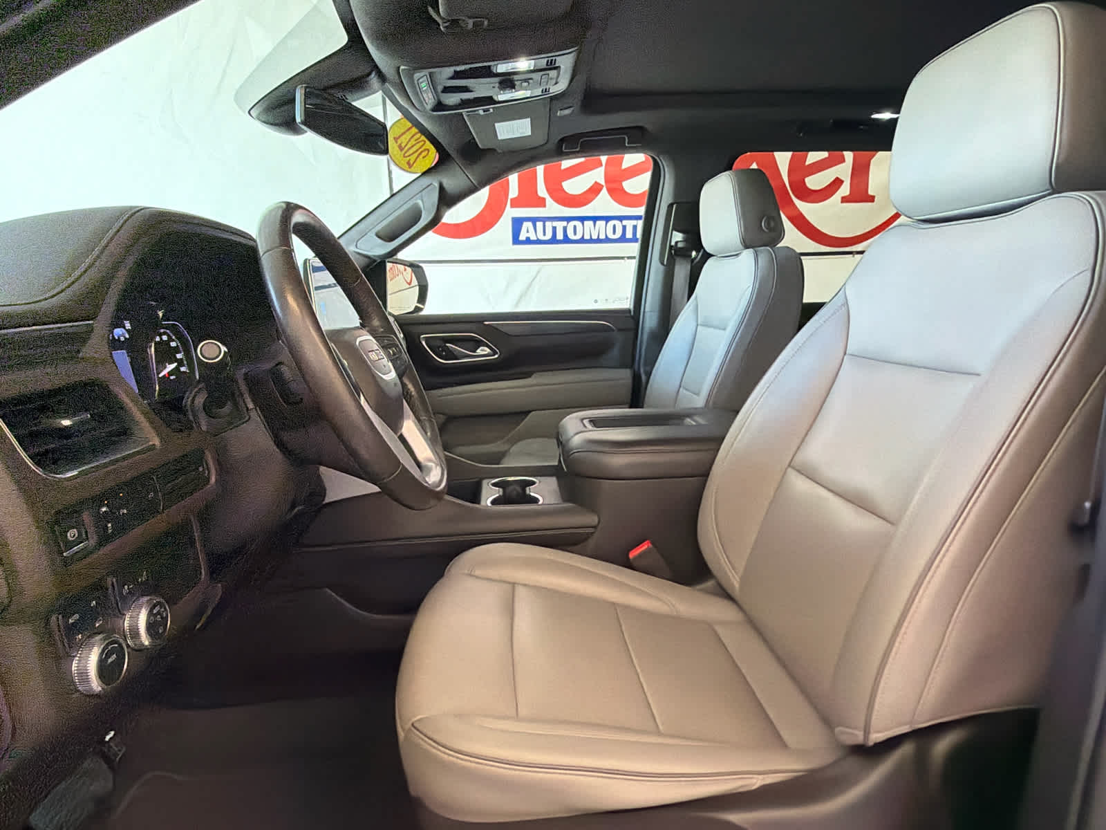 2021 GMC Yukon XL SLT