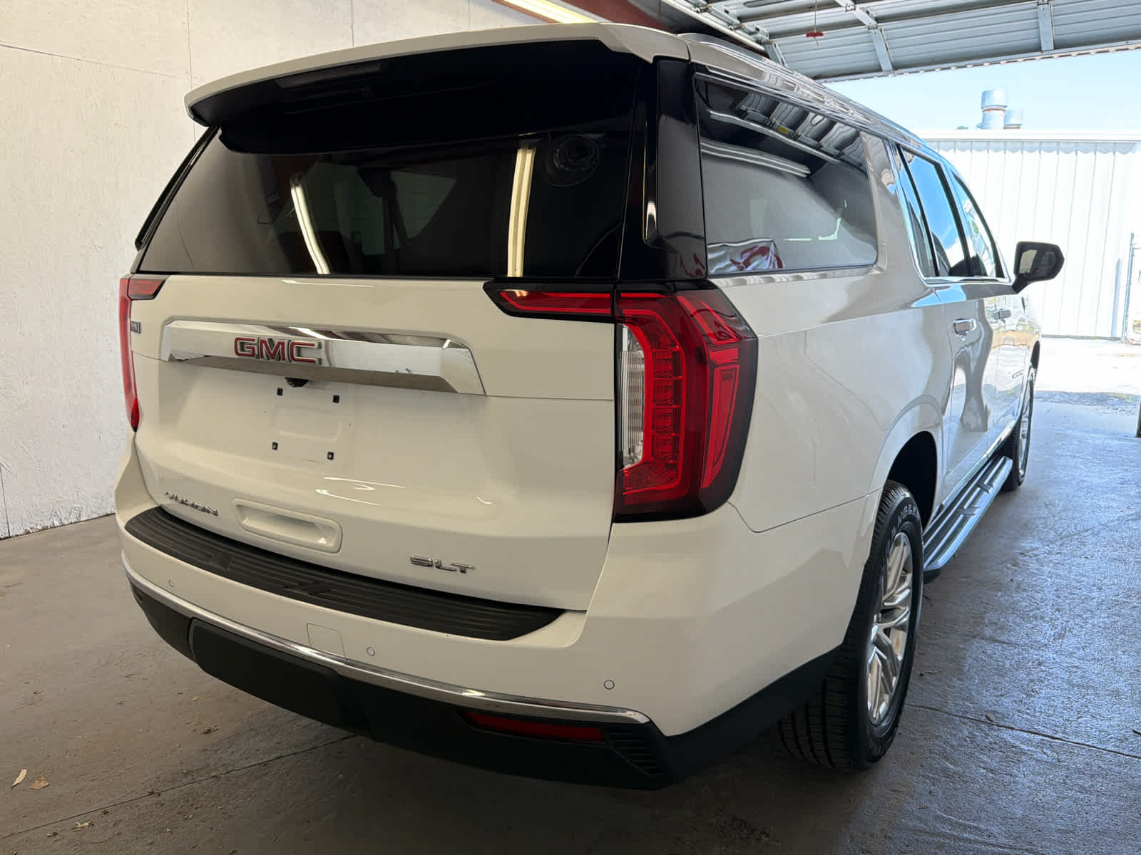 2021 GMC Yukon XL SLT