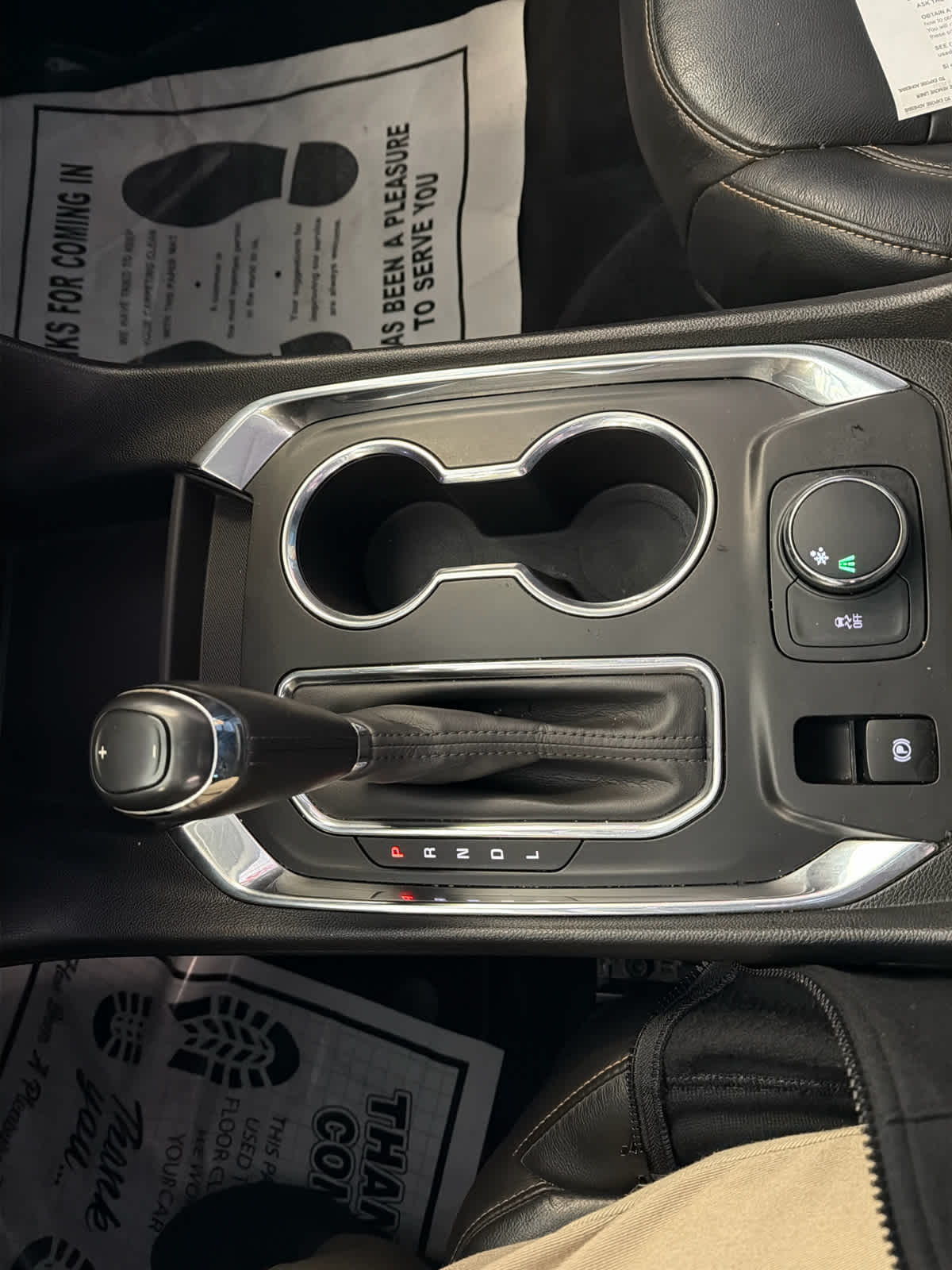 2020 Chevrolet Traverse LT Leather