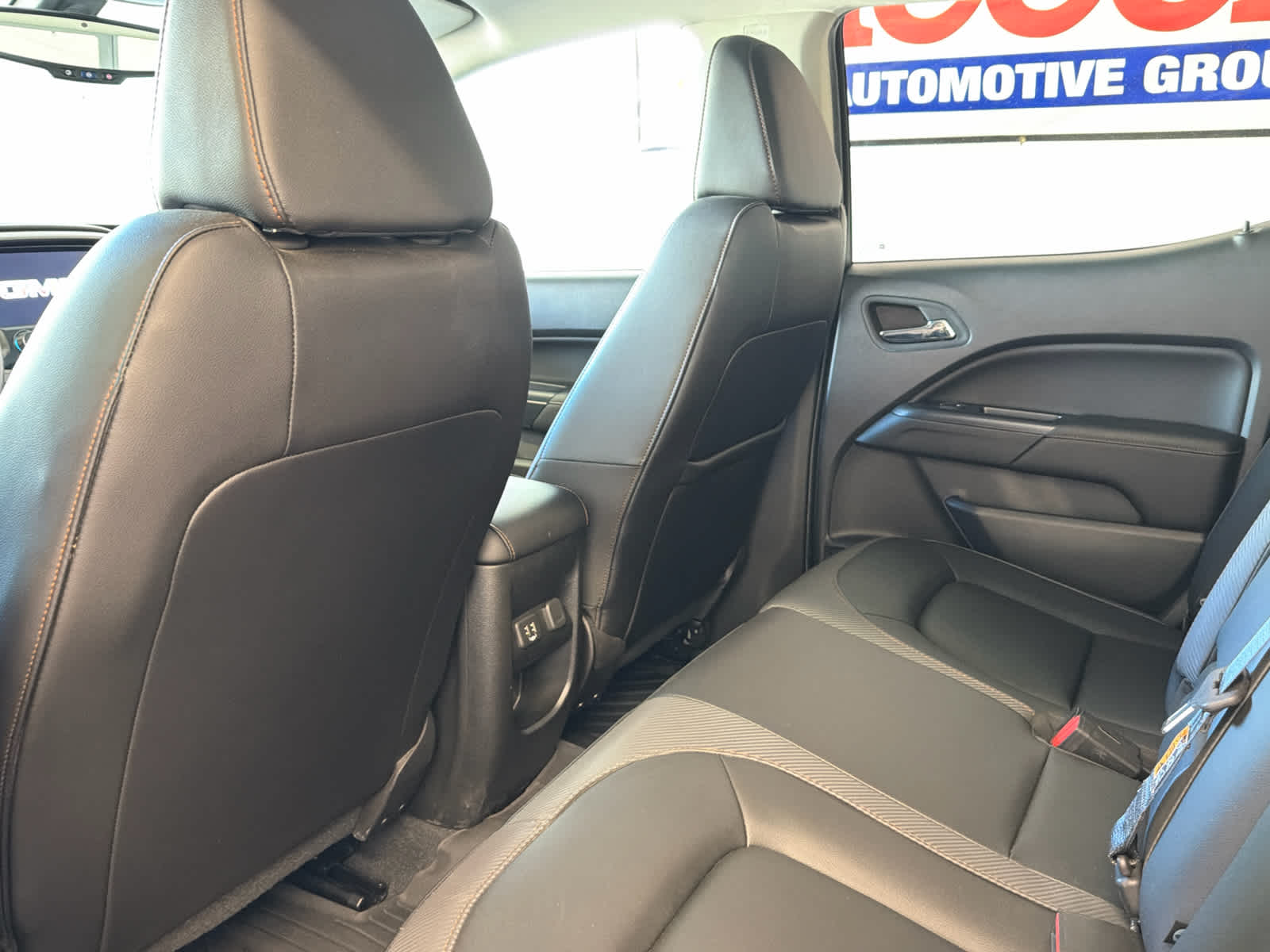 2022 GMC Canyon AT4 - Leather