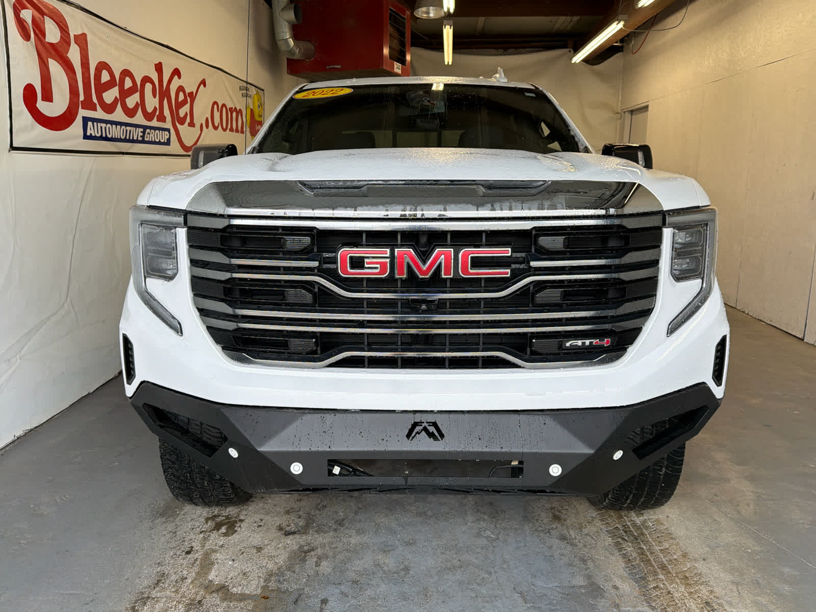 2022 GMC Sierra 1500 AT4