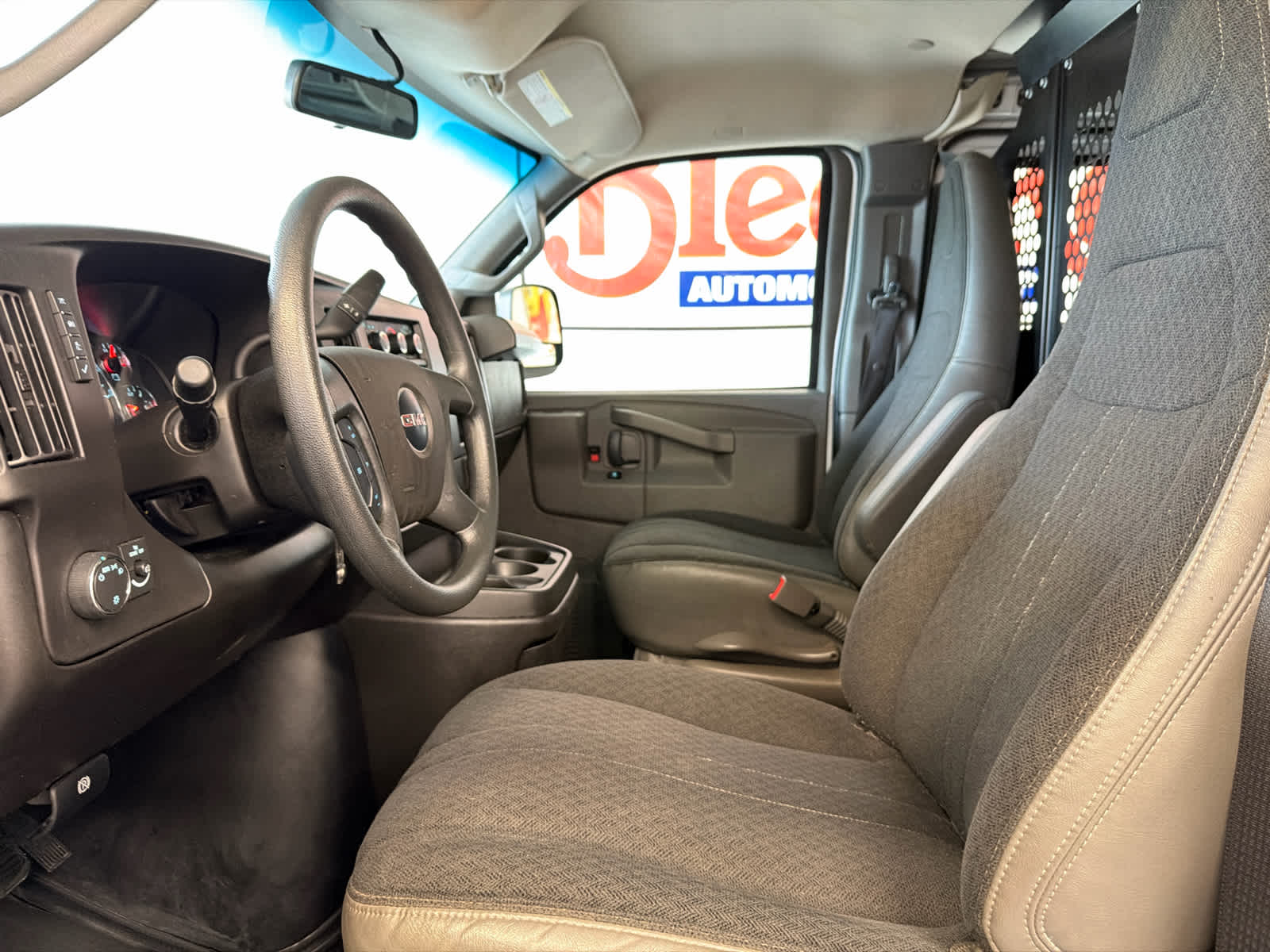 2024 GMC Savana Cargo 2500 Work Van