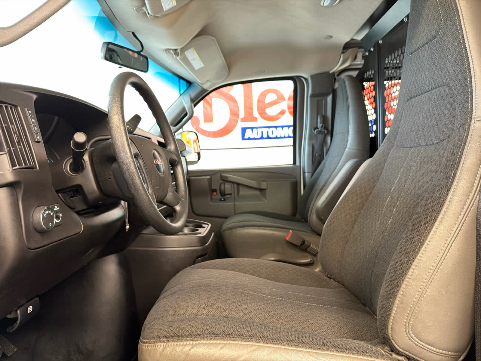 2024 GMC Savana Cargo 2500 Work Van