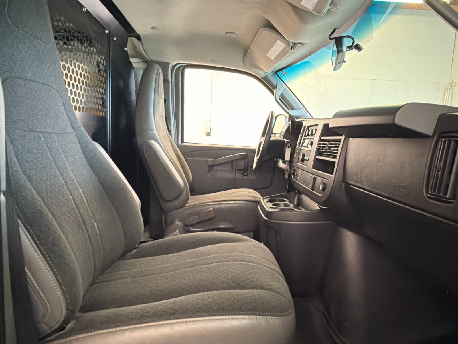 2024 GMC Savana Cargo 2500 Work Van