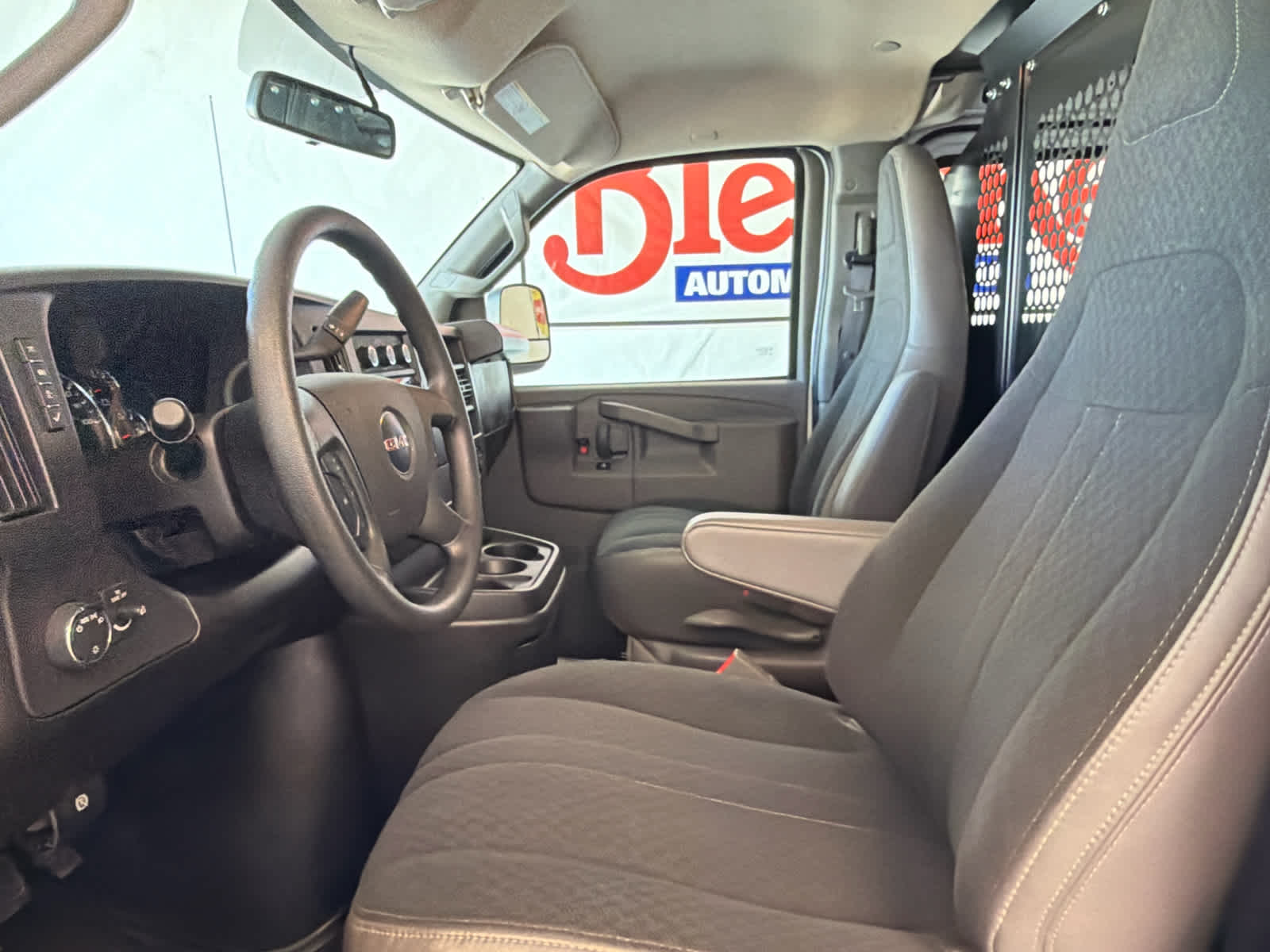 2024 GMC Savana Cargo 2500 Work Van