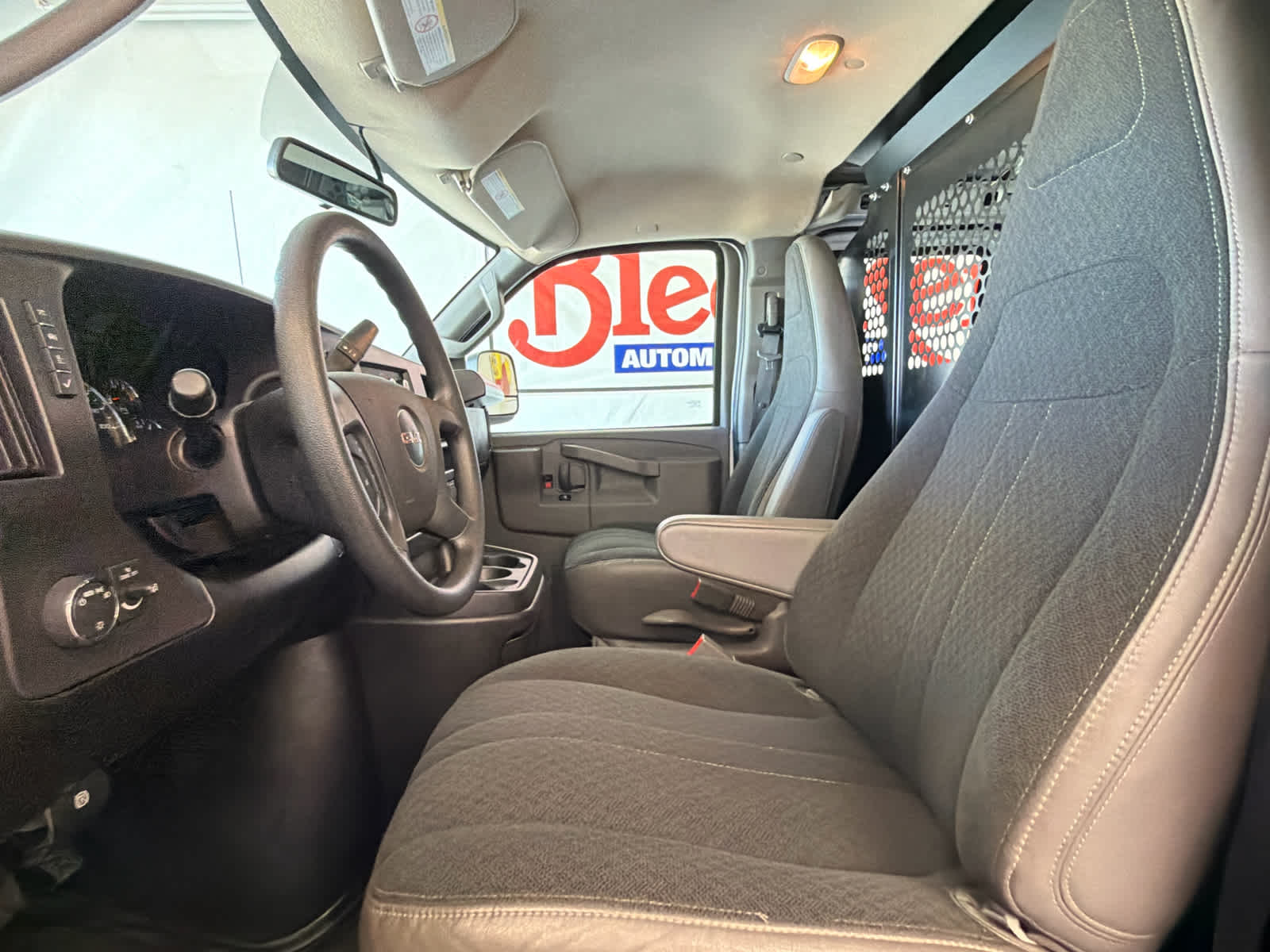 2024 GMC Savana Cargo 2500 Work Van