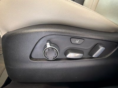 2021 Cadillac XT4 Premium Luxury