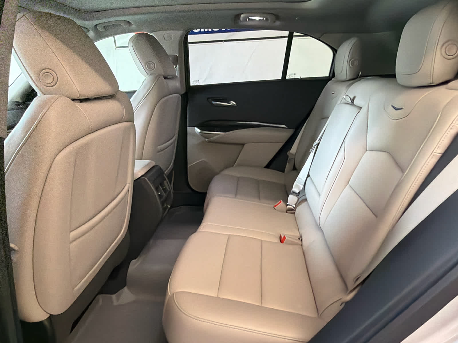 2021 Cadillac XT4 Premium Luxury