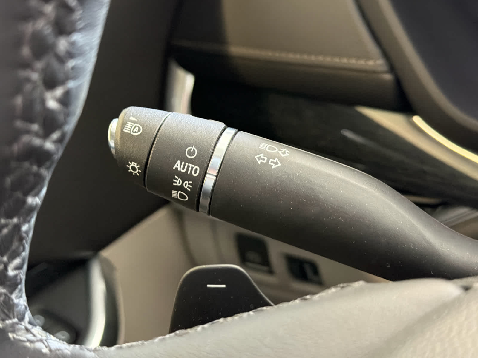 2021 Cadillac XT4 Premium Luxury