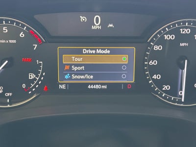 2021 Cadillac XT4 Premium Luxury