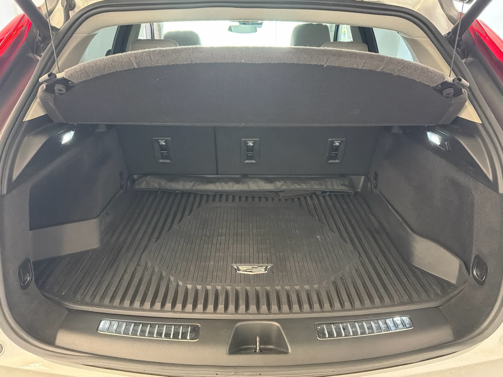 2021 Cadillac XT4 Premium Luxury