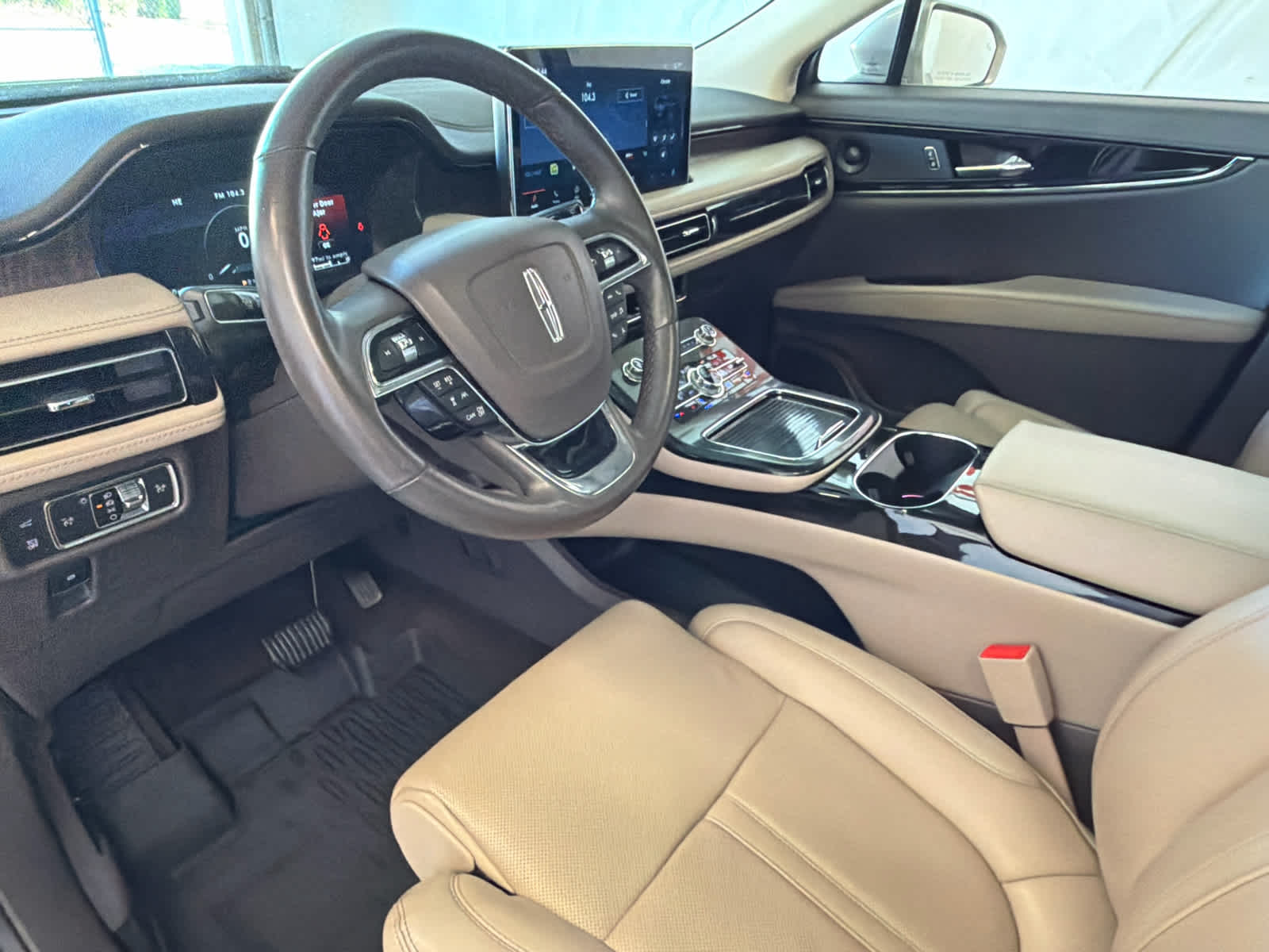 2021 Lincoln Nautilus Reserve