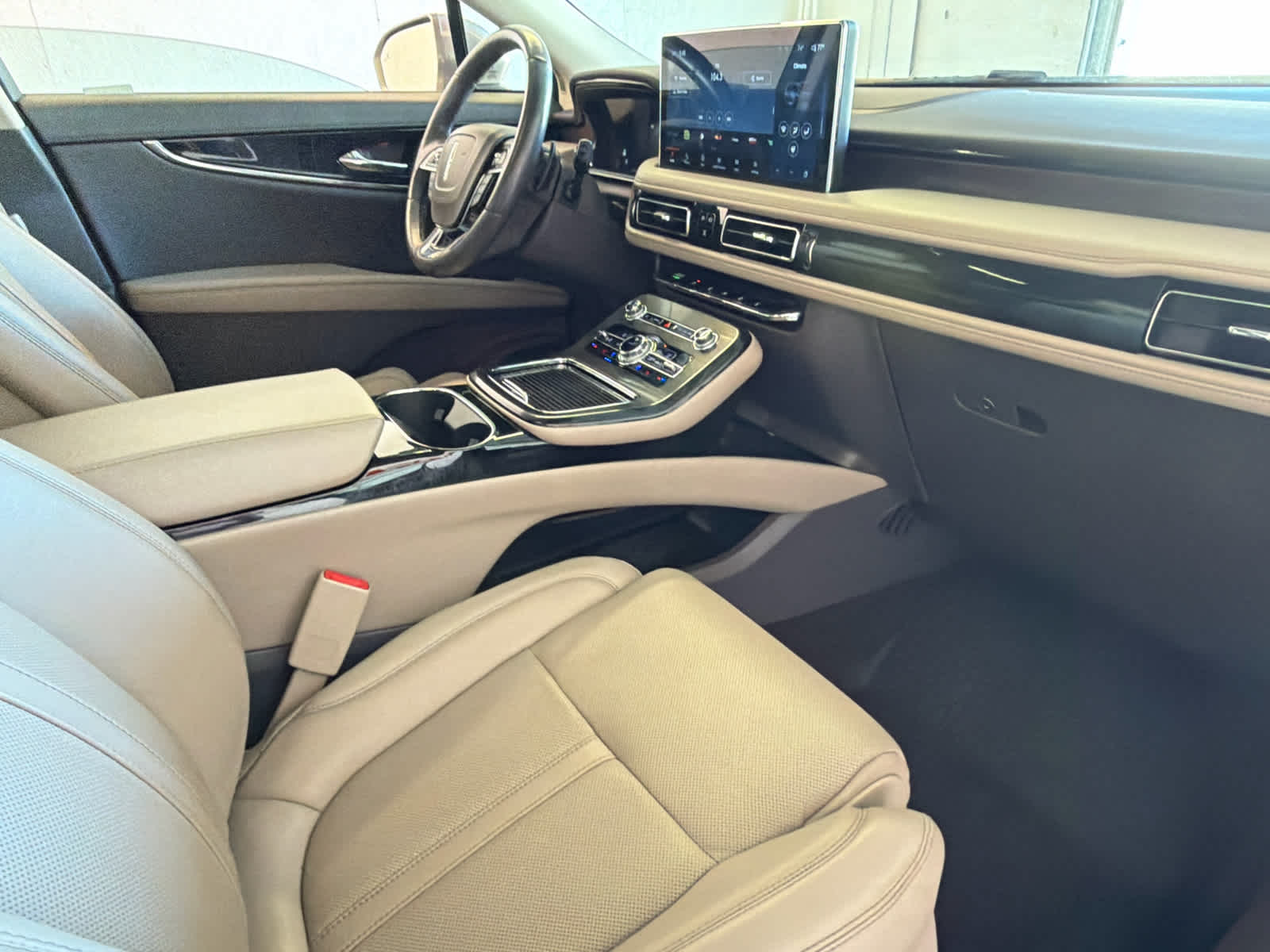 2021 Lincoln Nautilus Reserve