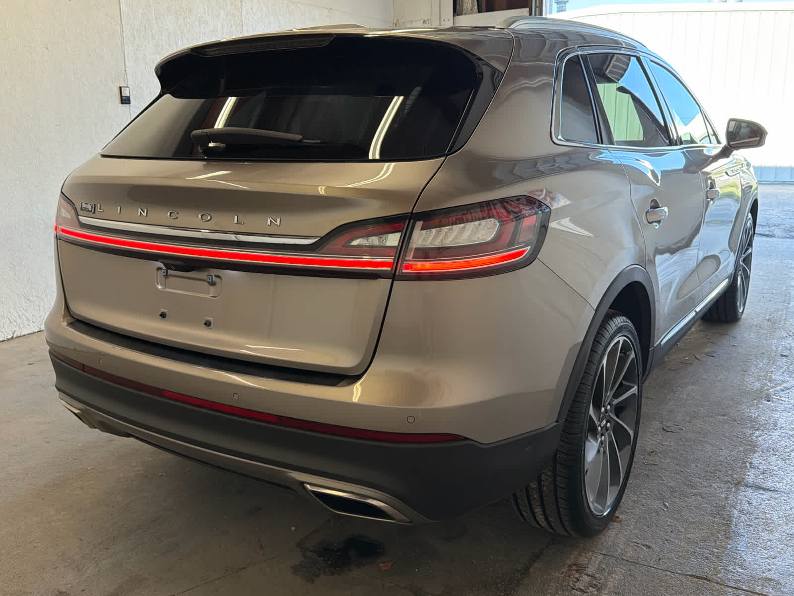 2021 Lincoln Nautilus Reserve