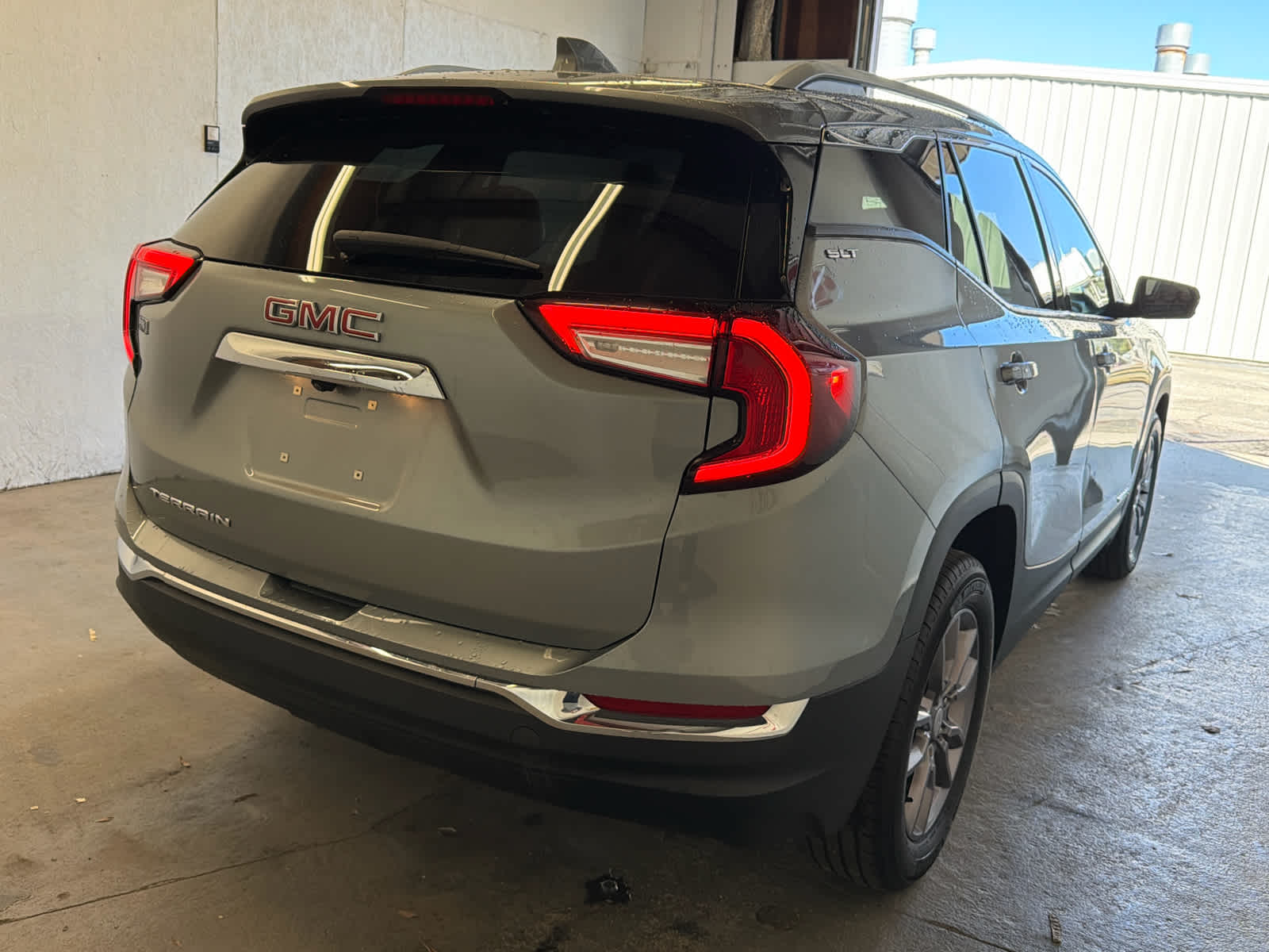 2023 GMC Terrain SLT