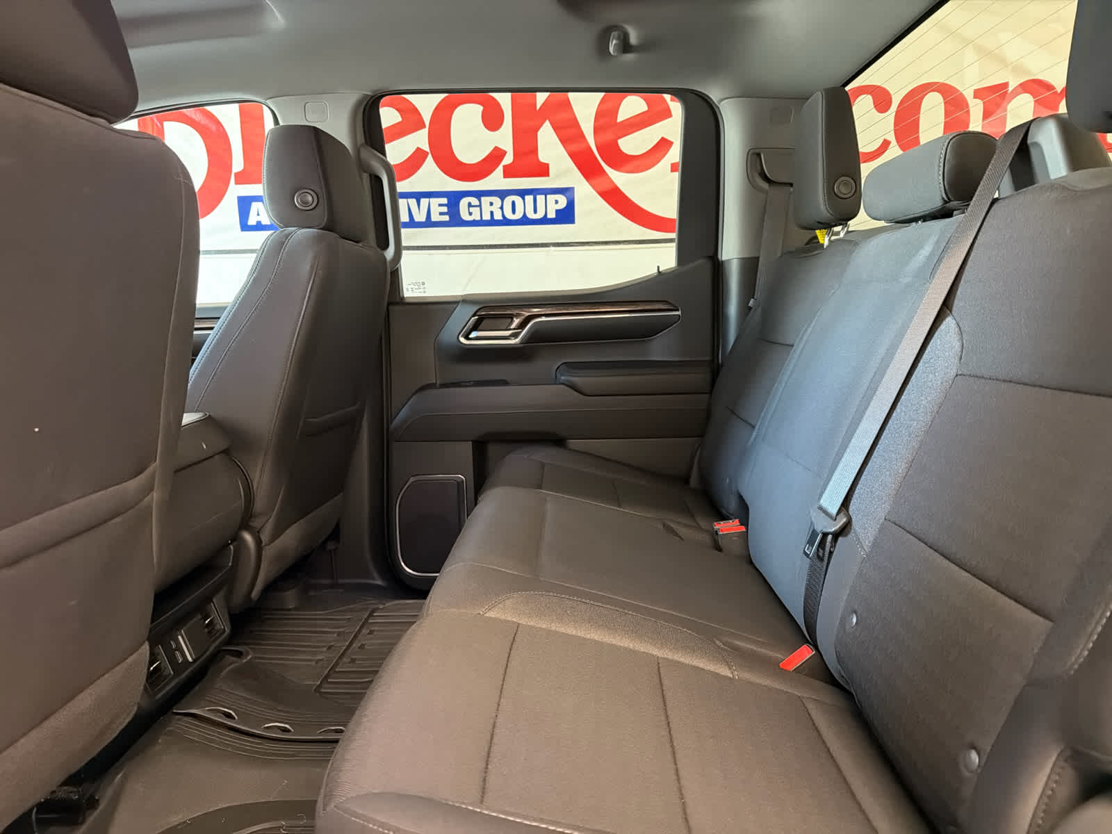 2024 GMC Sierra 1500 SLE