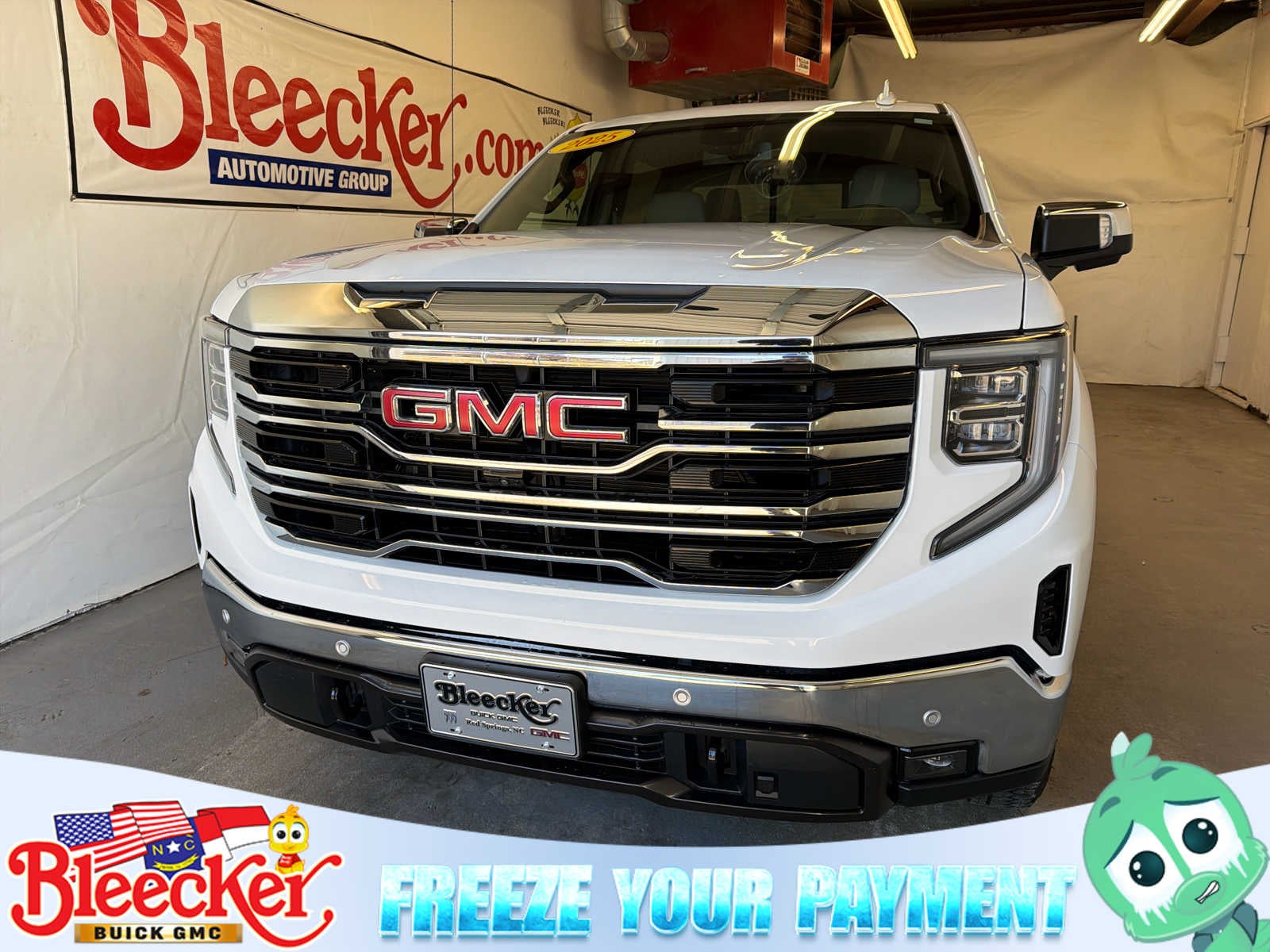 2025 GMC Sierra 1500 SLT