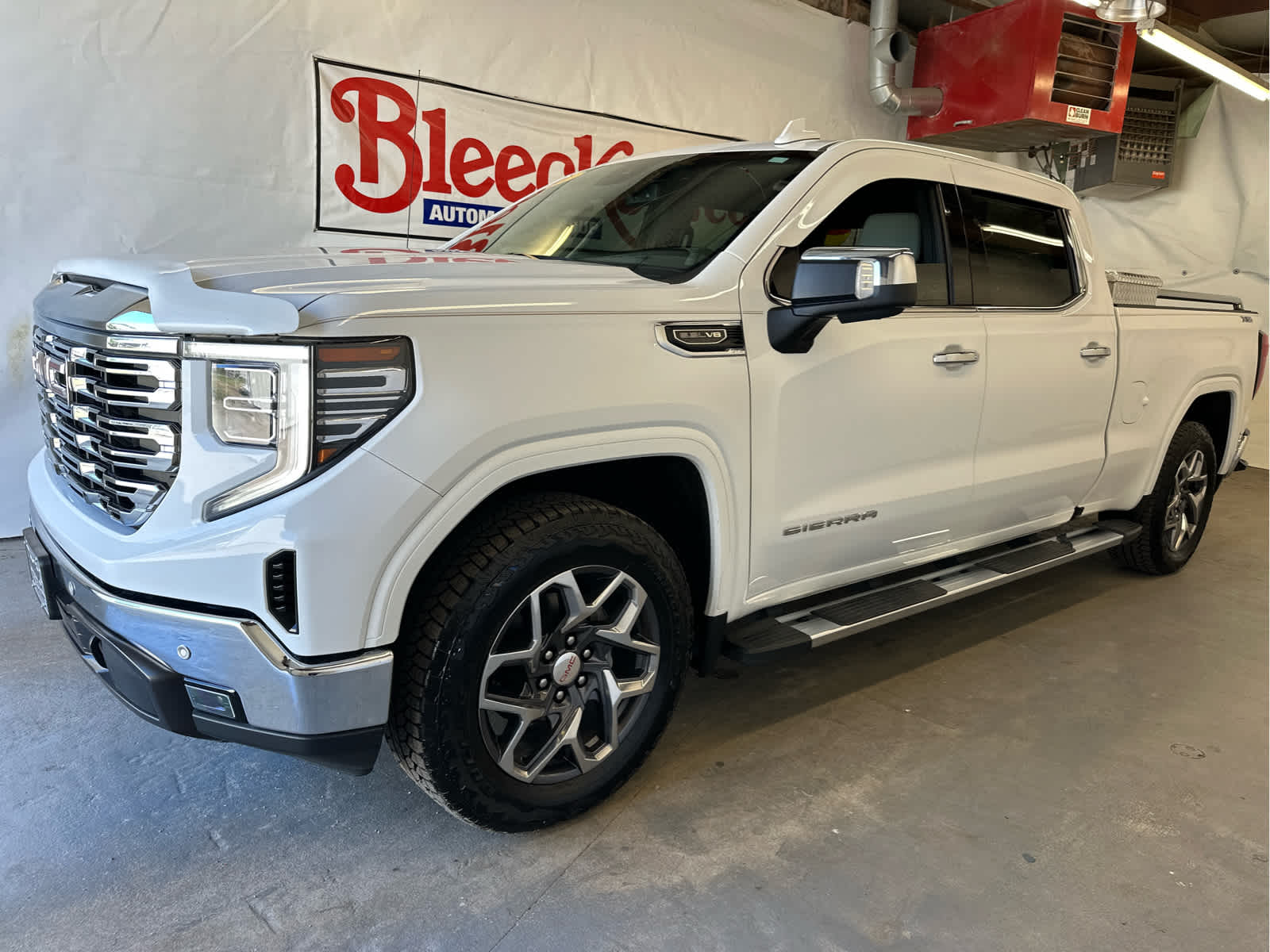 2022 GMC Sierra 1500 SLT