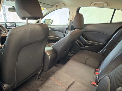2017 Mazda Mazda3 4-Door Sport