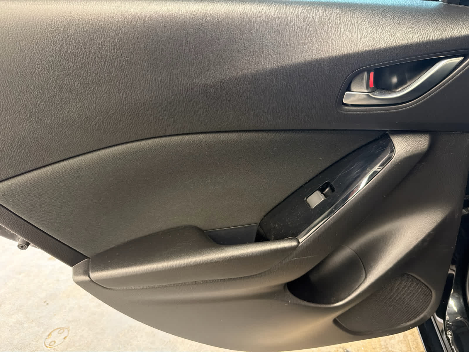 2017 Mazda Mazda3 4-Door Sport