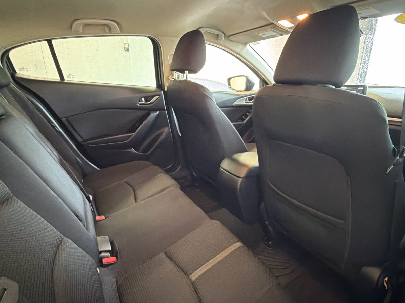 2017 Mazda Mazda3 4-Door Sport