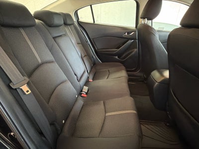 2017 Mazda Mazda3 4-Door Sport