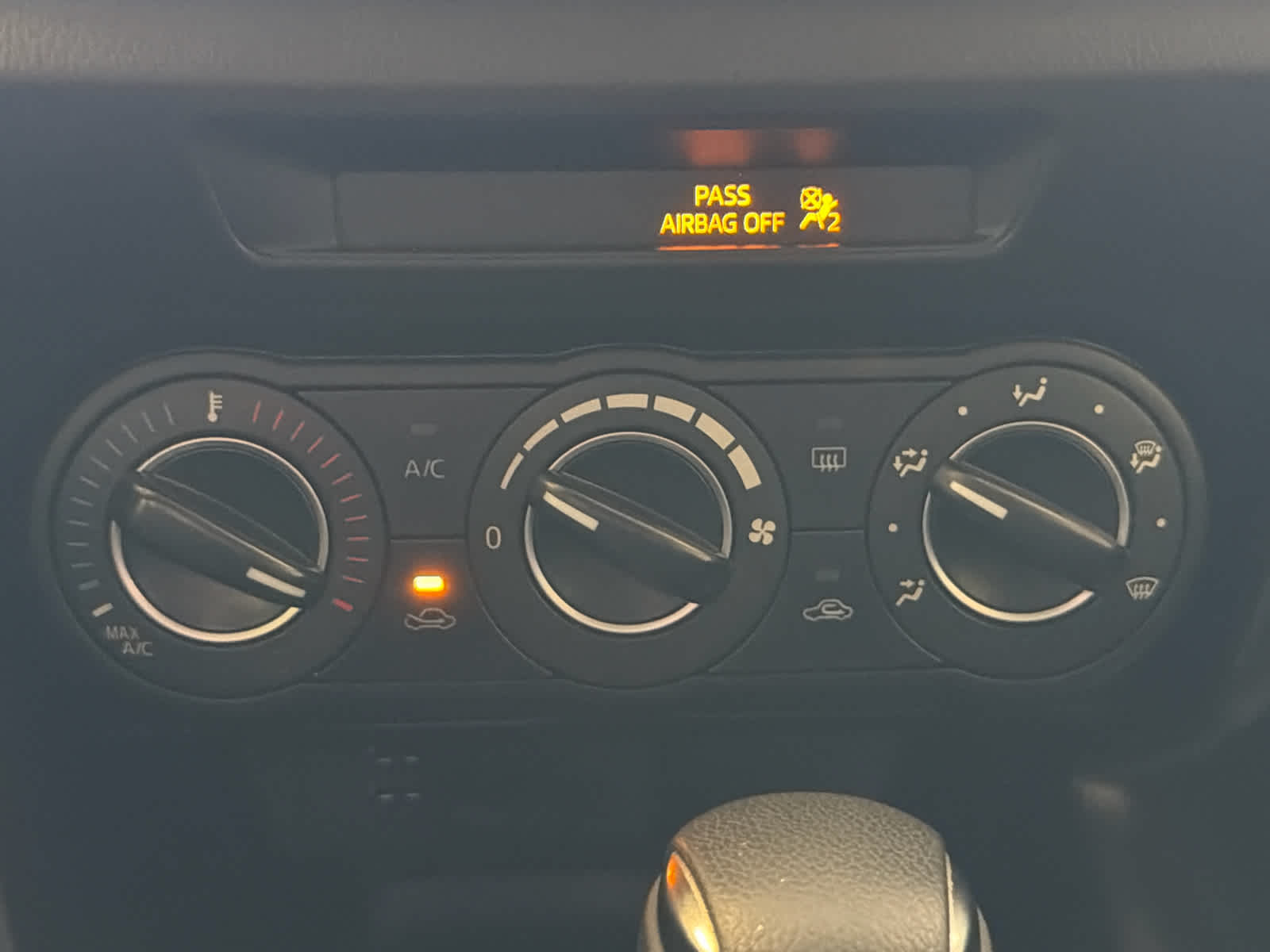 2017 Mazda Mazda3 4-Door Sport