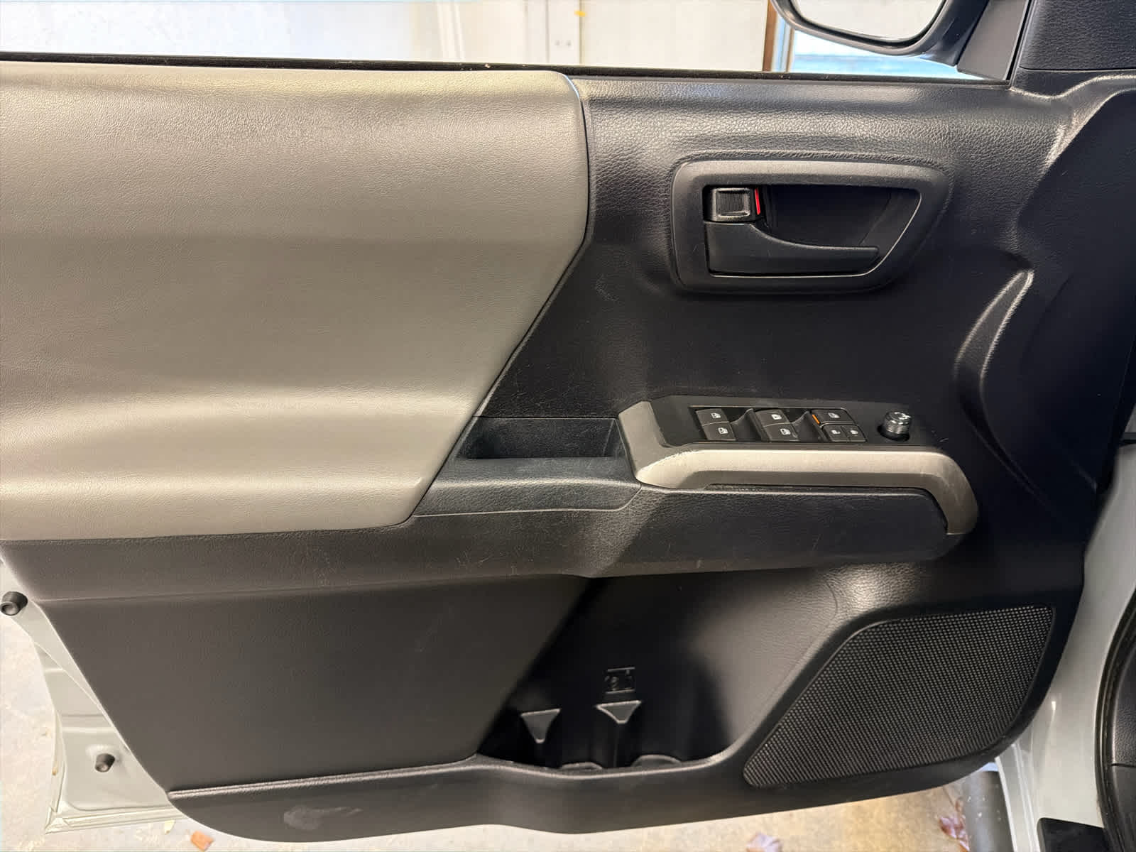 2019 Toyota Tacoma 2WD SR5