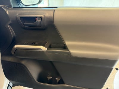 2022 Toyota Tacoma 2WD SR5