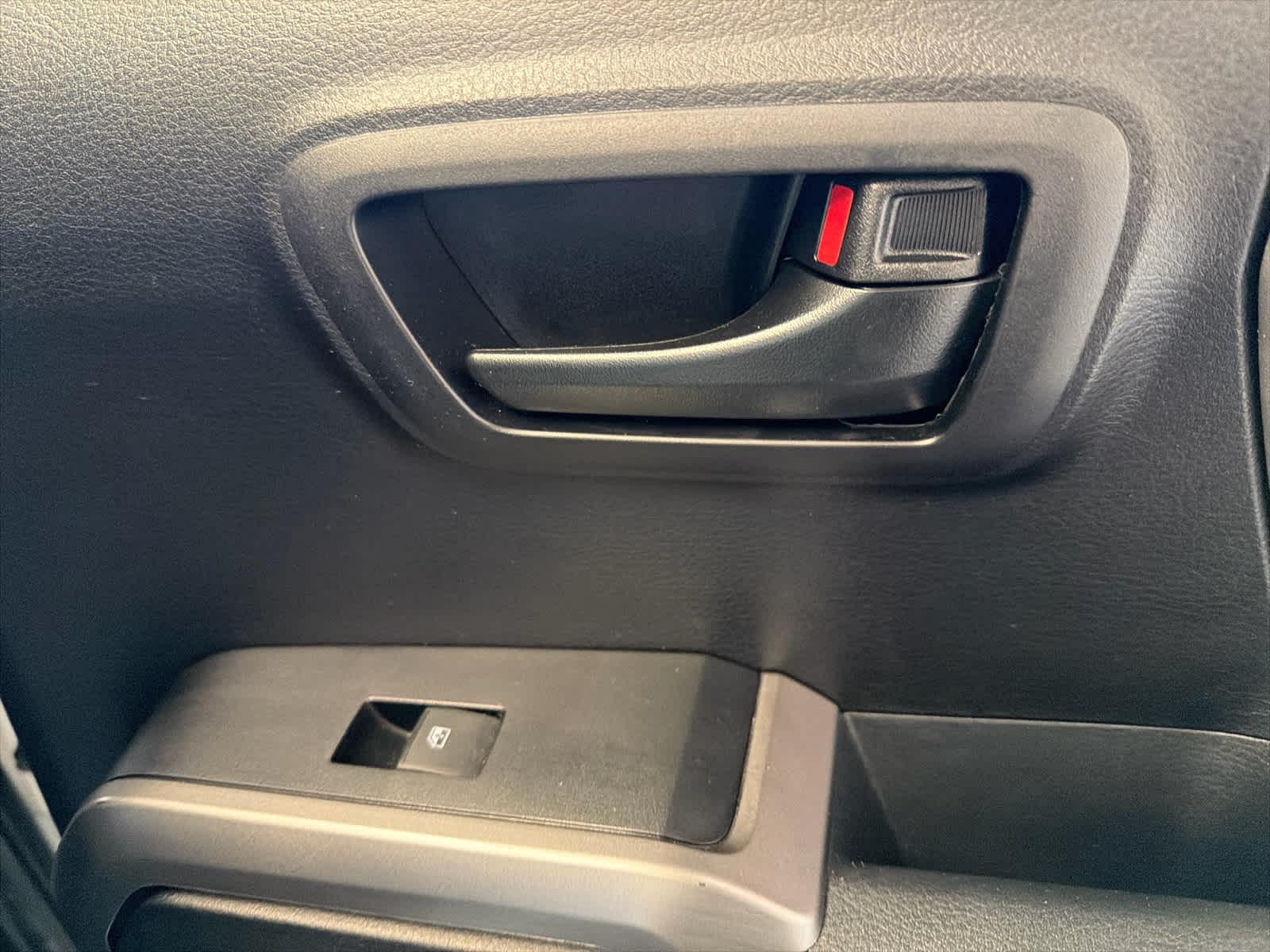 2022 Toyota Tacoma 2WD SR5