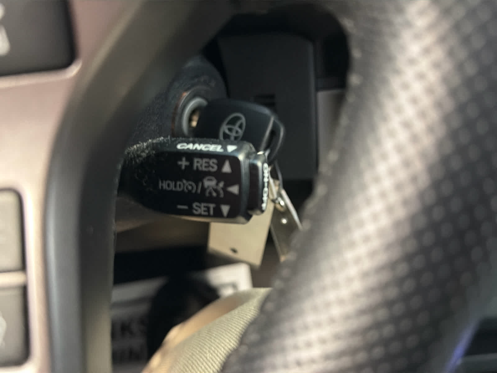 2022 Toyota Tacoma 2WD SR5