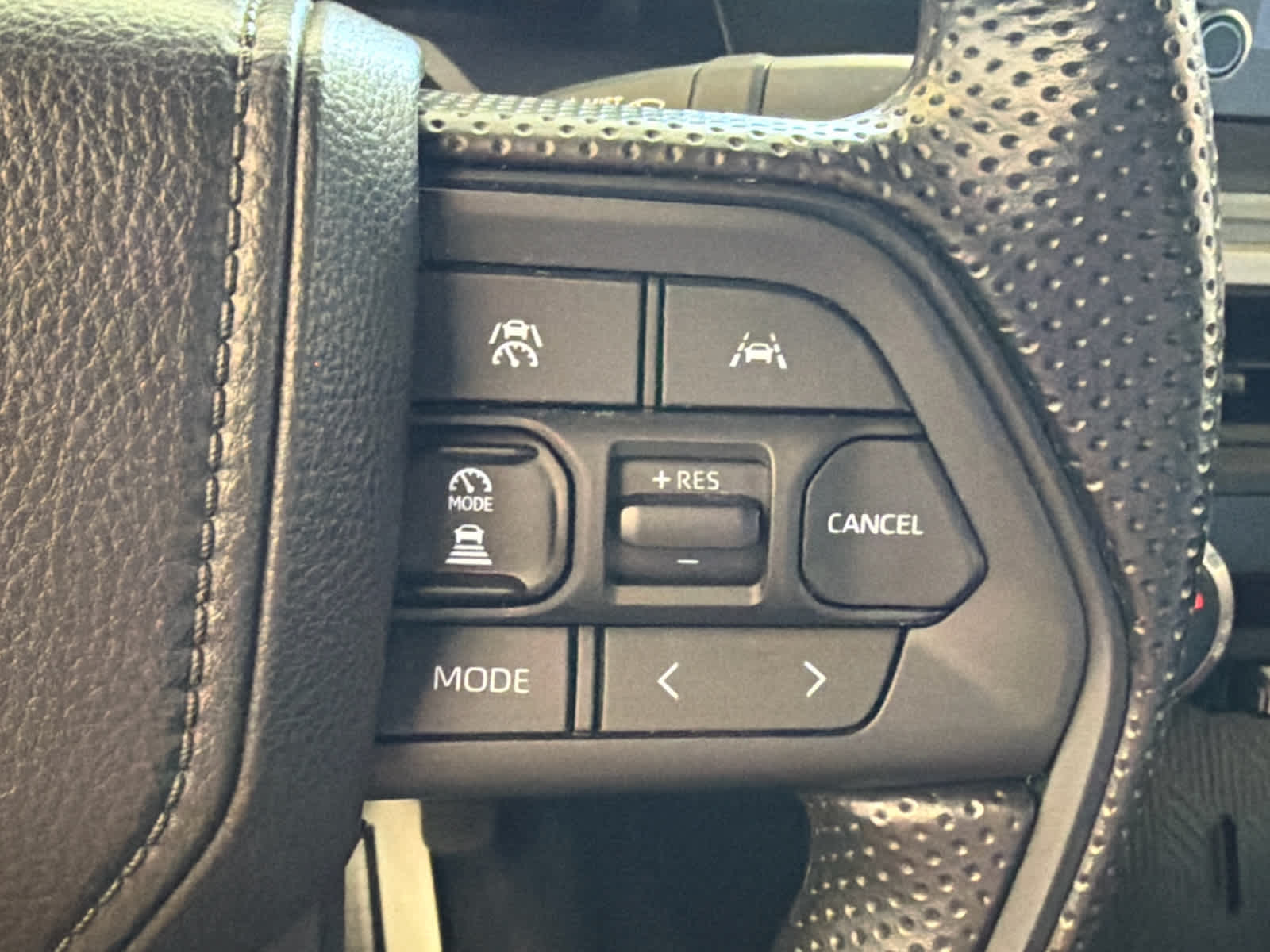 2025 Toyota Tacoma 2WD SR5