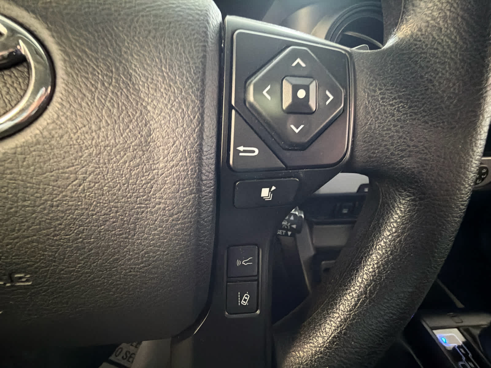 2023 Toyota Tacoma 2WD SR