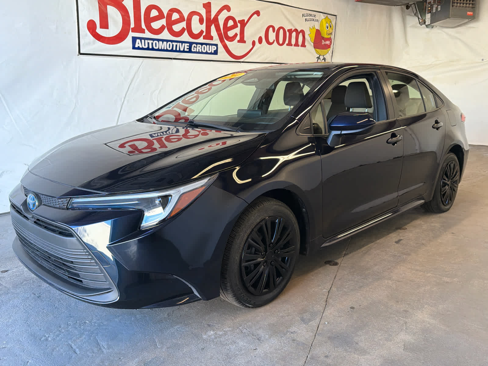 2024 Toyota Corolla Hybrid LE