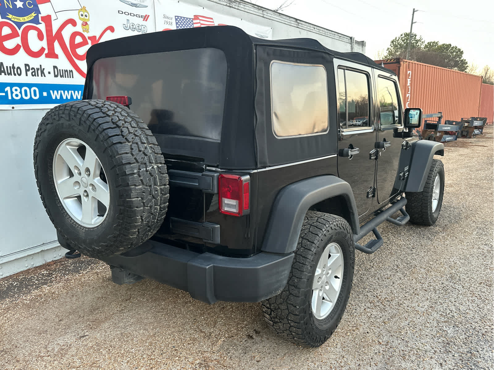 2017 Jeep Wrangler Unlimited Sport