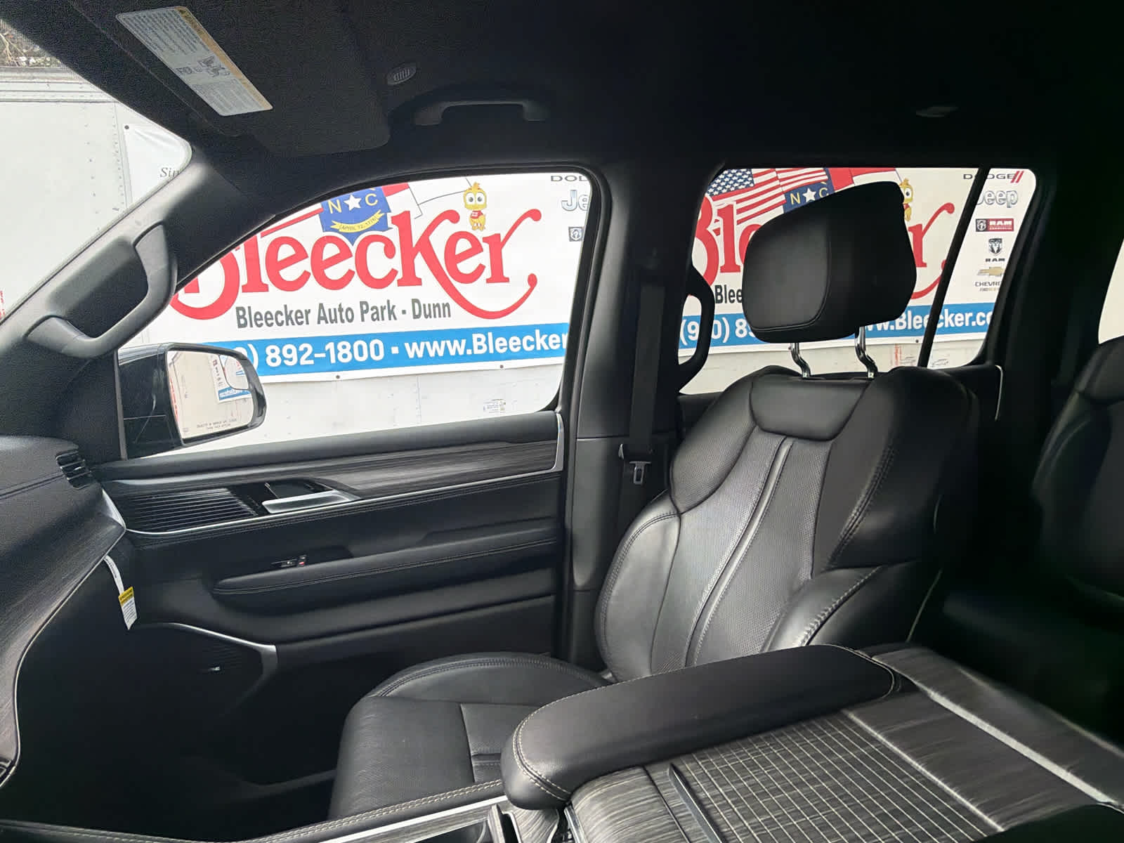 2024 Jeep Wagoneer Series II