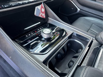 2024 Jeep Wagoneer Series III