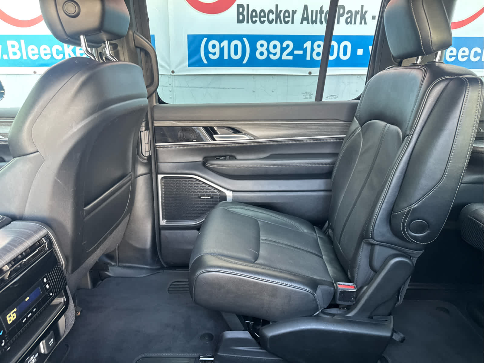 2024 Jeep Wagoneer Series III