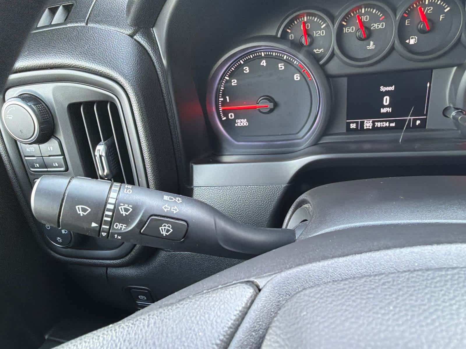 2021 Chevrolet Silverado 1500 Custom Trail Boss