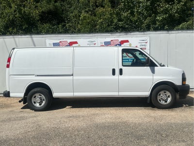 2020 Chevrolet Express Cargo 3500 WT