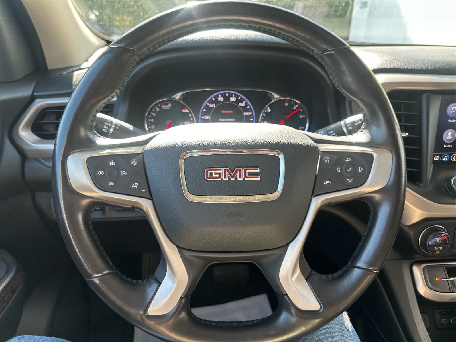 2020 GMC Acadia Denali